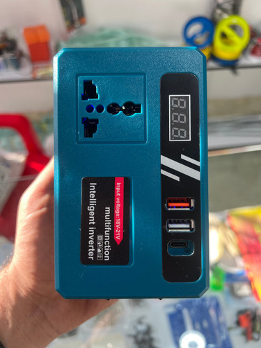 اینورتر شارژی و چراغ ولتاژ دار تبدیل برق 220 ولت همراه با باتری و شارژر